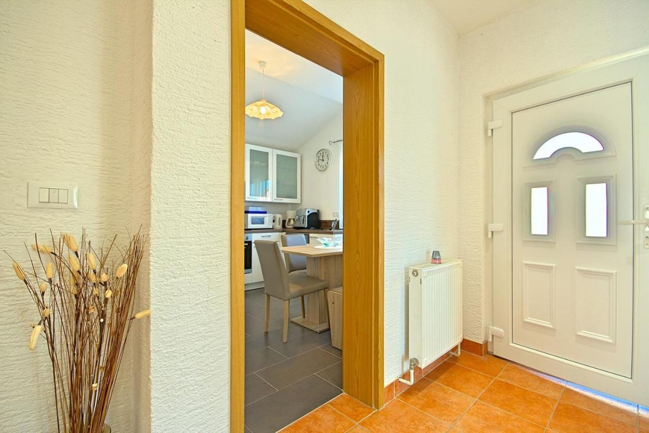App Rosi Apartment *
